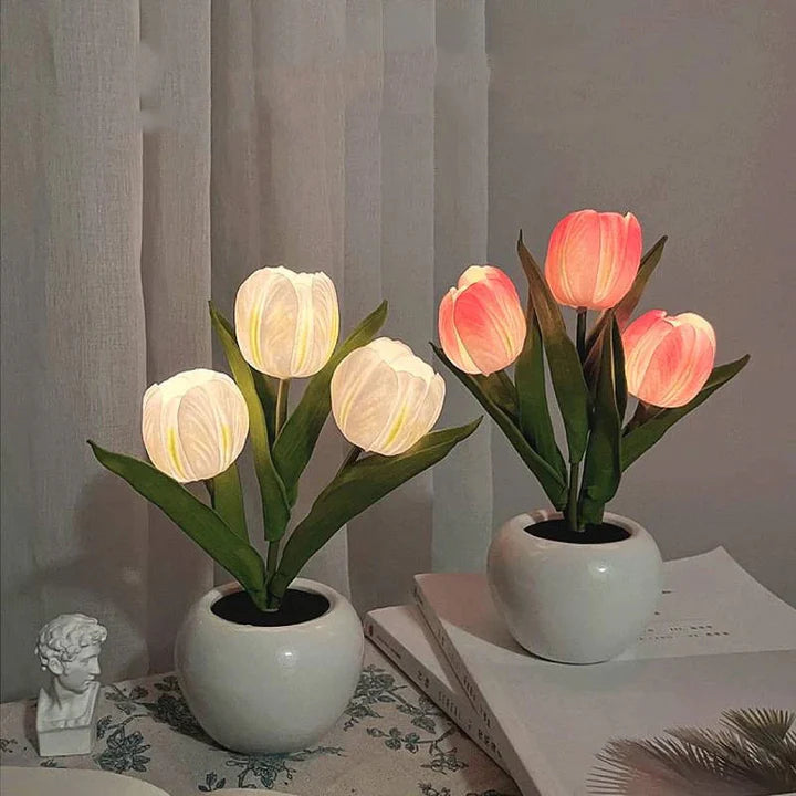 Tulip LED Desk Lamp in Ceramic Vase – Warm Ambient Light