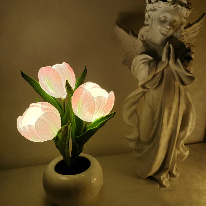 Tulip LED Desk Lamp in Ceramic Vase – Warm Ambient Light